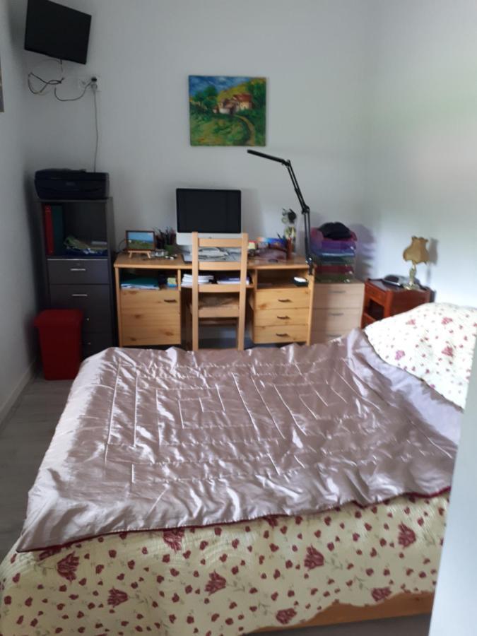 Les Ecureuils Bourguignons Apartment Montchanin Luaran gambar