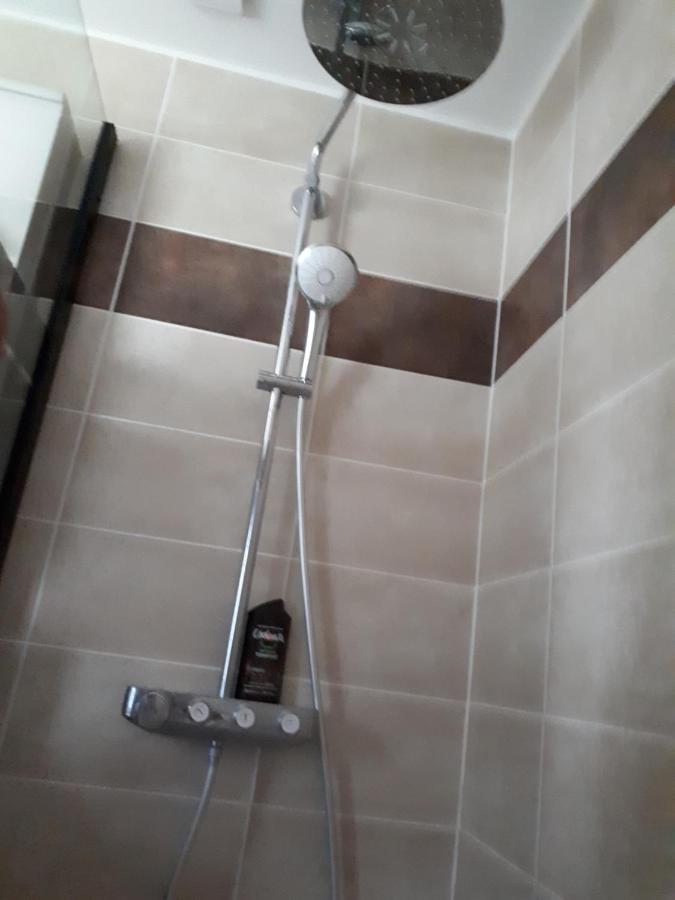 Les Ecureuils Bourguignons Apartment Montchanin Luaran gambar